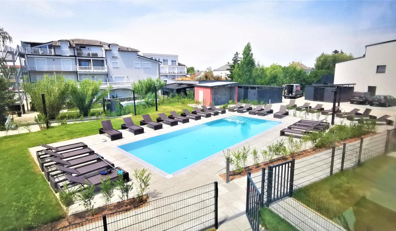 ניוסדיל אם סי Spa Residenz Neusiedl Appartments מראה חיצוני תמונה